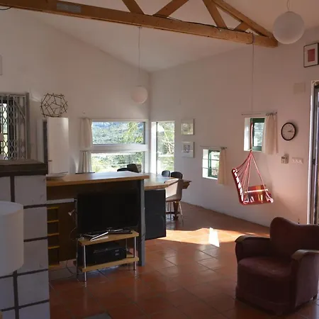 Casa Les Roques * Llosa de Camacho